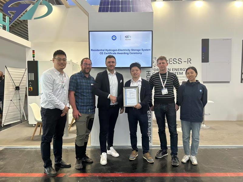 Munich, Germany (May 7, 2024) — HuaDe Hydrogen Energy’s HyESS-R, a pioneering residential hydrogen energy storage system, has achieved the world’s first full-system CE certification from TÜV SÜD, solidifying its compliance with EU regulatory standards and accelerating its deployment across European households. The certification, announced at Intersolar Europe, validates the system’s adherence to critical EU directives: